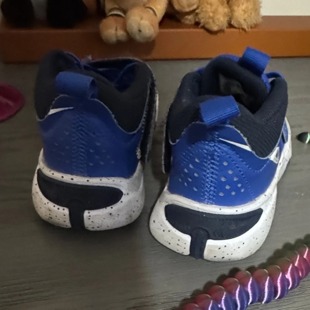 Nike Kids Royal Blue Basketball Sneakers - Picture 3 of 7